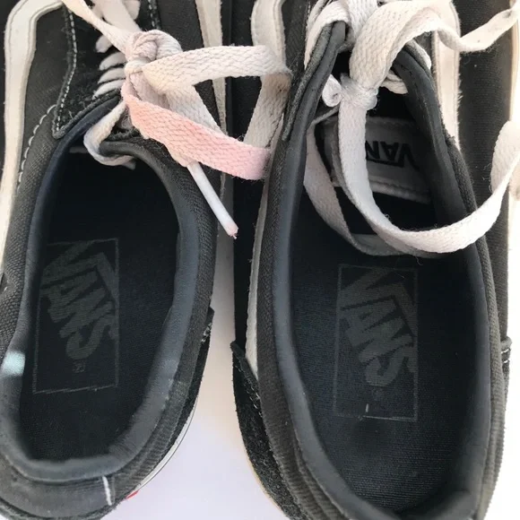 Vans men’s tennis shoes black/white size 8.5 - Picture 8 of 12